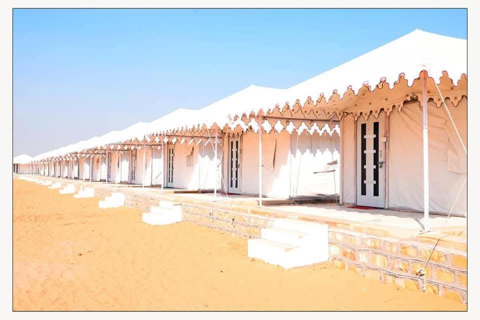 Om Luxury Resort ไจซัลเมอร์ ภายนอก รูปภาพ